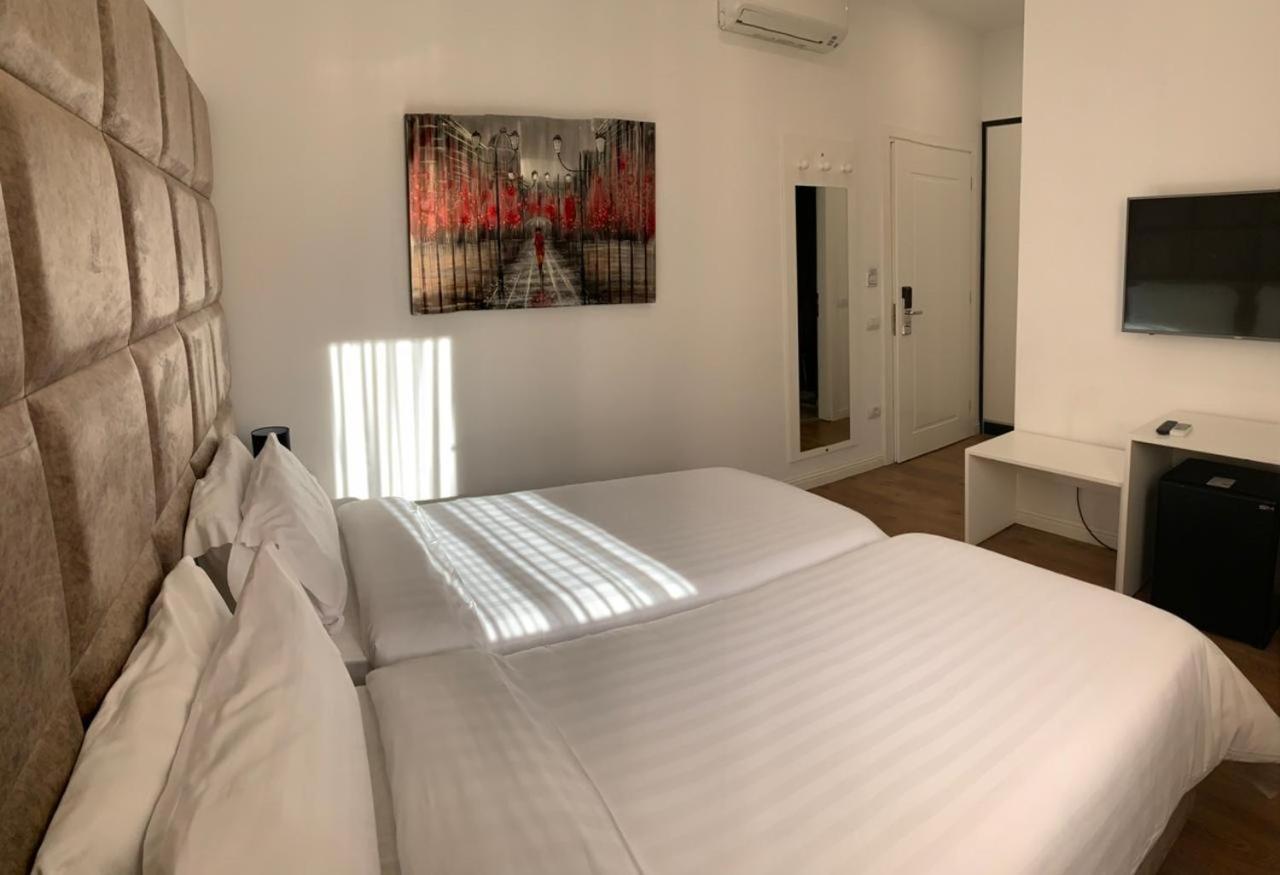 Ramel Hotel Tiranë Luaran gambar